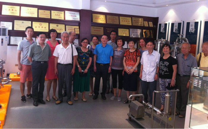 九三學社工一支社在公司舉行“九三學社抗戰勝利70周年” 學習活動(圖3)